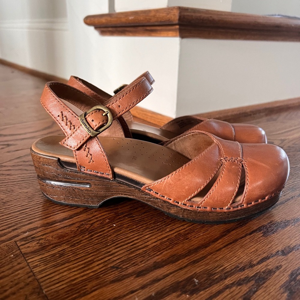 Dansko Brown Leather Ankle Strap Clog Sandals 3025878800 Size 39